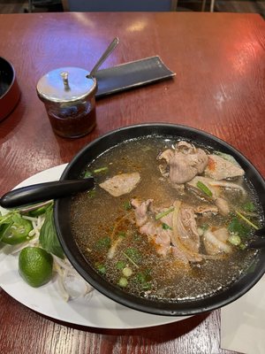 Pho Viet Anh by null