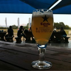 Skydive Empuriabrava - Una estrella para celebrar