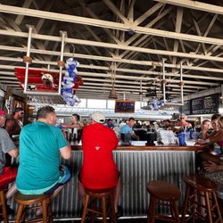 Schooners - Bar area