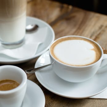 LEO - Cafes Near Me - Alteglofsheim, BY