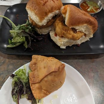 Andaaz Indian Cuisine - Chickpea samosas and pav bhaji sliders - Indian Near Me Andaaz Indian Cuisine - Chickpea samosas and pav bhaji sliders - Indian Near Me