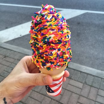 The Dipper - Ice Cream & Frozen Yogurt Near Me - Cincinnati, Ohio