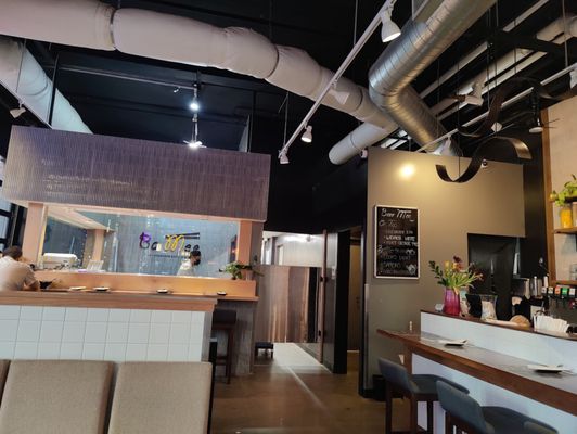 Ba Mee Thai Noodle House by null