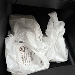 Cascon Cheesecakes - LOVE the cheesecakes SO much that I'm bringing three back home to FL