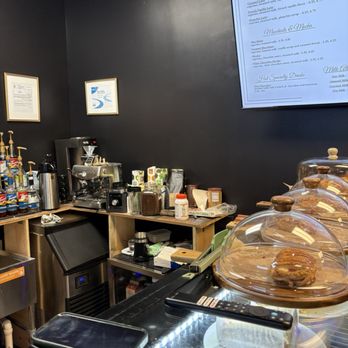 Elite Coffee and Lounge - Desserts Near Me - Williamsburg, Virginia Elite Coffee and Lounge - Desserts Near Me - Williamsburg, Virginia