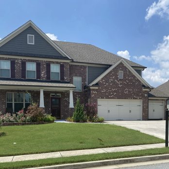 Unlimited Lawn Care - the front of a house - Lawn Services Near Me - Newnan, Georgia Unlimited Lawn Care - the front of a house - Lawn Services Near Me - Newnan, Georgia