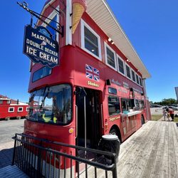 Mackinac Double Decker - Exterior