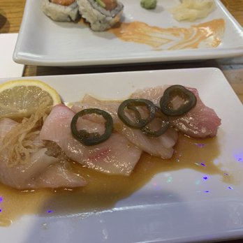 Takahachi - HAMACHI JALAPENO:fresh yellowtail, good amount of dressing.Orange Roll:even though sizes were not even can be eaten joyfully. - Sushi Bars Near Me - New York, New York Takahachi - HAMACHI JALAPENO:fresh yellowtail, good amount of dressing.Orange Roll:even though sizes were not even can be eaten joyfully. - Sushi Bars Near Me - New York, New York