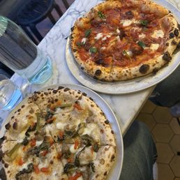 Salsiccia with sausage pizza, Diavola pizza