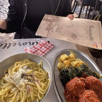 Tonnarello - Carbonara and meatballs with oxtail ragu - Desserts Near Me - Rome, RM