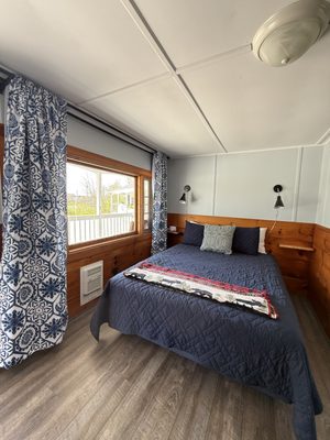 The Yardarm Motel by null