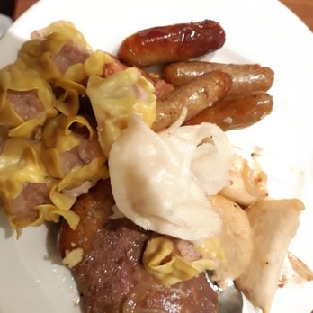 Couchiching Court Buffet - Pierogies, Chinese dim sum, liberal and onion - Buffets Near Me - Orillia, Ontario