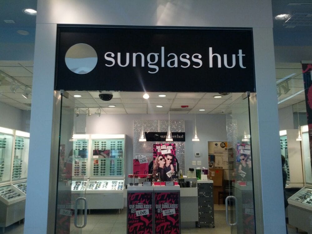 SUNGLASS HUT Updated June 2024 200 E Pratt St, Baltimore, Maryland Sunglasses Phone