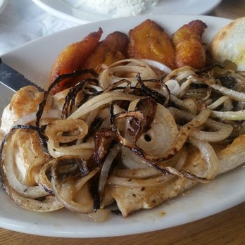 Versailles - Children with garlic sauce! - Cuban Near Me - Encino, California