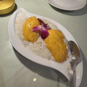 Top Thai Cuisine - Amazing Mango Sticky Rice - Thai Near Me - Northridge, California Top Thai Cuisine - Amazing Mango Sticky Rice - Thai Near Me - Northridge, California