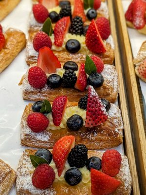 Paris Baguette by null