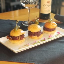 Bison Sliders
