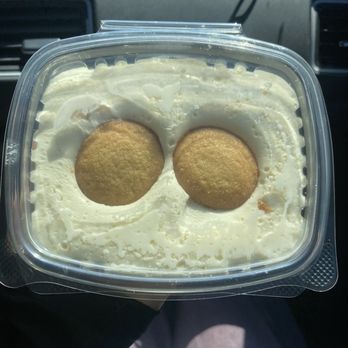 Extraordinary Banana Pudding - Regular banana pudding - Desserts Near Me - La Mesa, California