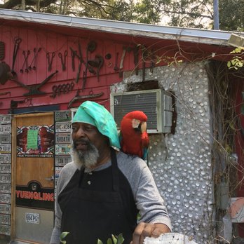 Old School Diner - Chef Jerome Brown, owner of Old School Diner - Seafood Near Me - Harris Neck, Georgia