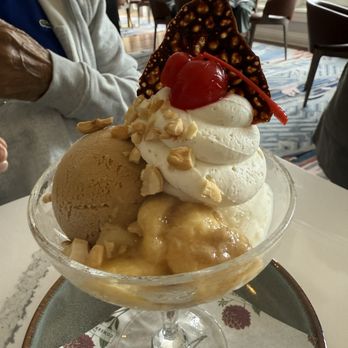 The Conservatory - Sundae - New American Near Me - Half Moon Bay, California The Conservatory - Sundae - New American Near Me - Half Moon Bay, California