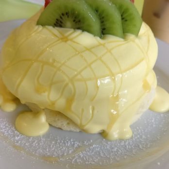 Cloud Nine Cafe Hawaii - Desserts Near Me - Honolulu, Hawaii
