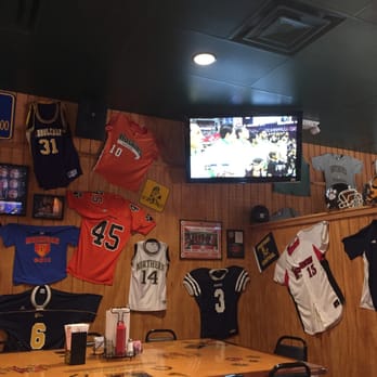 Wings Etc - México - Uruguay game - Chicken Wings Near Me - Portage, Michigan Wings Etc - México - Uruguay game - Chicken Wings Near Me - Portage, Michigan