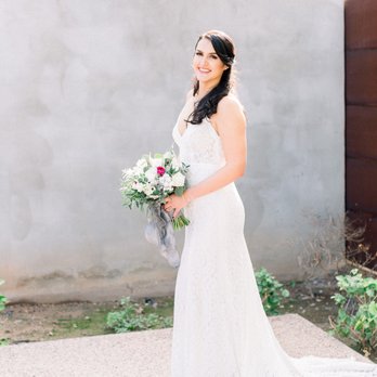 Tailored In White - Sewing & Alterations Near Me - Phoenix, Arizona Tailored In White - Sewing & Alterations Near Me - Phoenix, Arizona