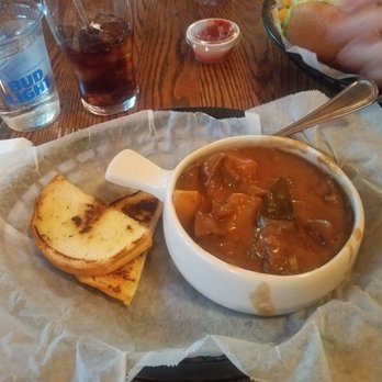The Black Rose - Beef Stew - American Near Me - Boston, Massachusetts