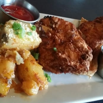 Risotto - Chicken and waffles (maple syrup, parmesan home fries on side) - Mediterranean Near Me - Albany, New York Risotto - Chicken and waffles (maple syrup, parmesan home fries on side) - Mediterranean Near Me - Albany, New York