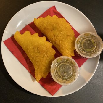 El Peñol - Beef empanadas - Colombian Near Me - Boston, Massachusetts