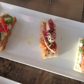 Spritz Stuart - Crostini: L-Lump Crab C-Ahi Tuna R-Norwegian Salmon - Tapas/Small Plates Near Me - Stuart, Florida