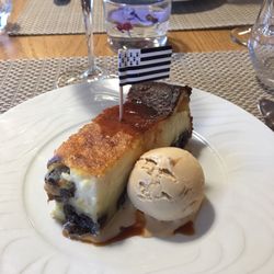 Bistrot de la Mer - Far breton et glace caramel au beurre salé de Guérande