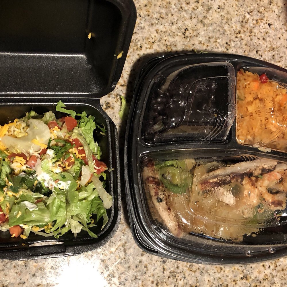 Abuelo's Mexican Restaurant - Chicken/Shrimp Fajitas w/ small lettuce/pico/cheese to go! - Mexican Near Me - Lubbock, Texas Abuelo's Mexican Restaurant - Chicken/Shrimp Fajitas w/ small lettuce/pico/cheese to go! - Mexican Near Me - Lubbock, Texas