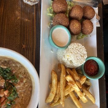 Old City Cafe & Grill - Falafel Platter - Middle Eastern Near Me - Cranford, New Jersey