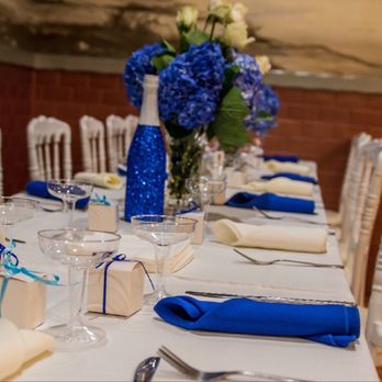 Noahs Ark Banquet Hall - a table set for a wedding reception - Middle Eastern Near Me - Van Nuys, California Noahs Ark Banquet Hall - a table set for a wedding reception - Middle Eastern Near Me - Van Nuys, California