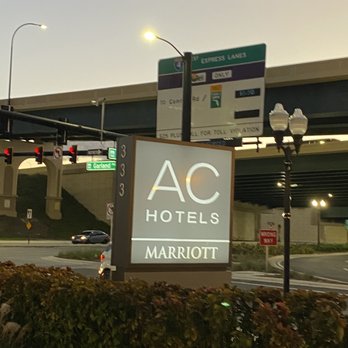 AC Sky Bar - Entrance downstairs - Bars Near Me - Orlando, Florida