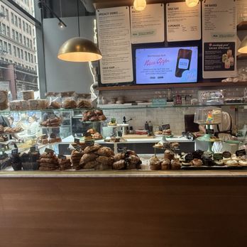 Goddess and the Baker, 33 S Wabash-Millennium Park - Coffee & Tea Near Me - Chicago, Illinois