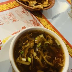 Mr Wang Chinese Restaurant - Hot and sour soup