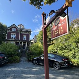 Exterior photo of Ashlea House Bed and Breakfast - Lunenburg, Nova Scotia Exterior photo of Ashlea House Bed and Breakfast - Lunenburg, Nova Scotia