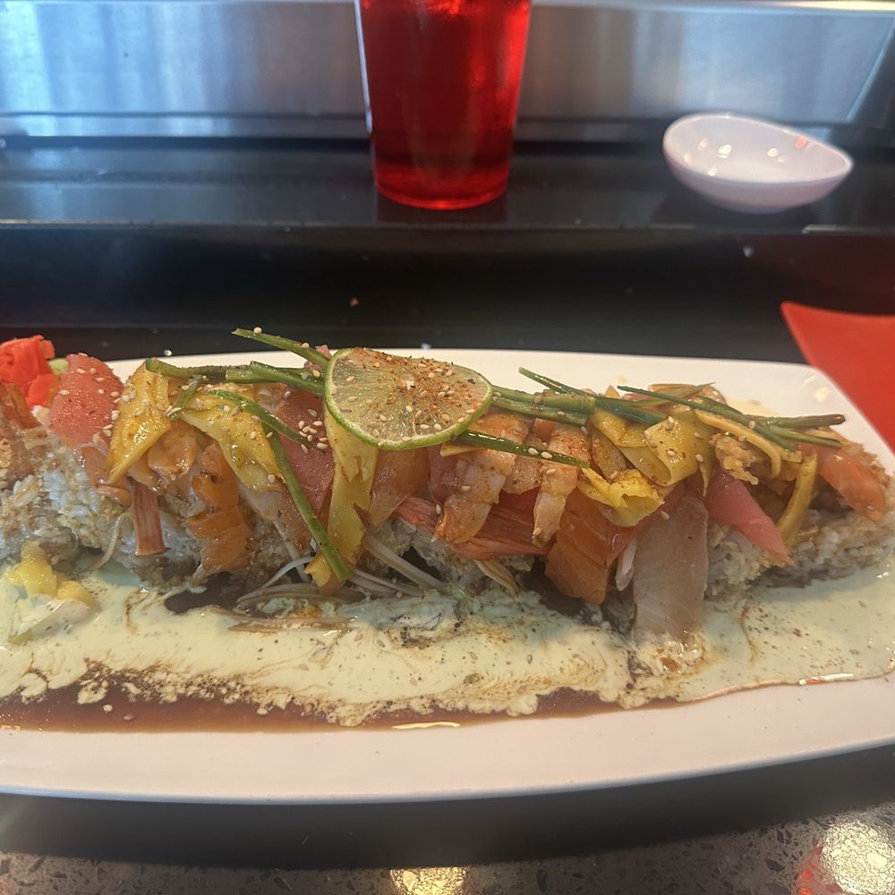 Hamachi Sushi - Sushi Bars Near Me - Cathedral City, California