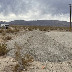 Hi-Grade Materials - Load of Pea sized gravel.