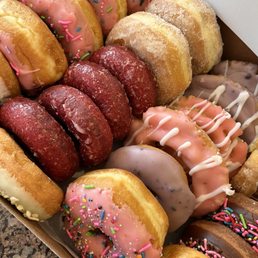 Donuts Donuts