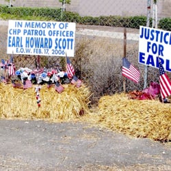 Memorial to CHP Officer Earl Harwood Scott