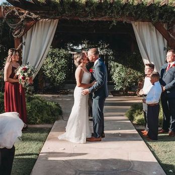 Tranquility and Creative Wedding Ventures - Beautiful outdoor wedding. - Wedding Planning Near Me - Fairfield, California