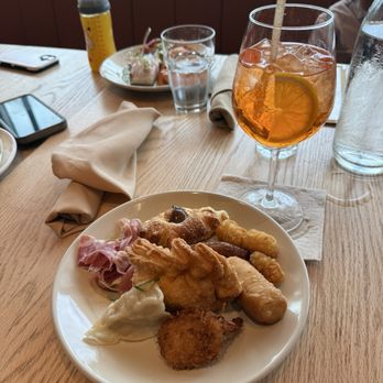 Negroni Doral - Brunch - Sushi Bars Near Me - Doral, Florida Negroni Doral - Brunch - Sushi Bars Near Me - Doral, Florida