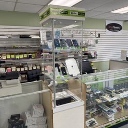 iFixPhones - IFixPhones Interior
