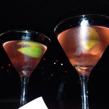 Tartan Room - Little Cosmo action to wet the whistle! - American Near Me - Orange, California Tartan Room - Little Cosmo action to wet the whistle! - American Near Me - Orange, California