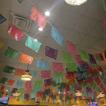 Los Loros Mexican Restaurant - Mexican Near Me - Jacksonville, Florida