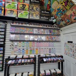 Time Warp Media Video Games - Not a lot of comics, but well displayed & organized