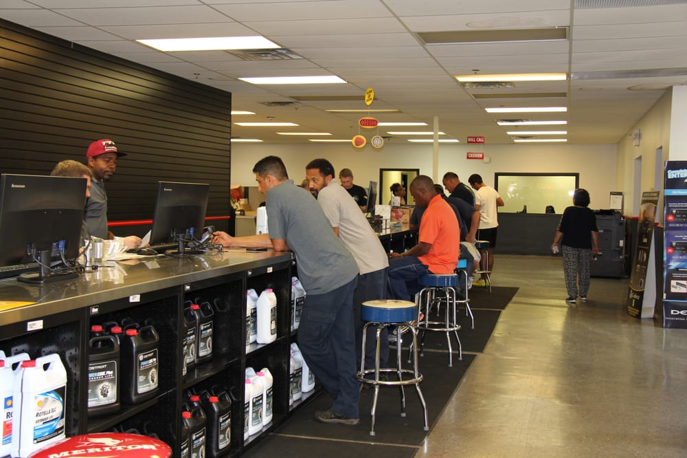 Peach State Truck Centers Commercial Vehicle Parts Center